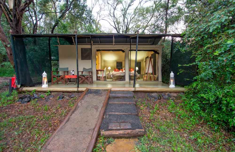 nairobi tented camp image
